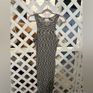Black and White Patterned Sleeveless Dress